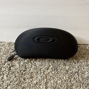 Oakley Nylon Clam Shell Glasses Case